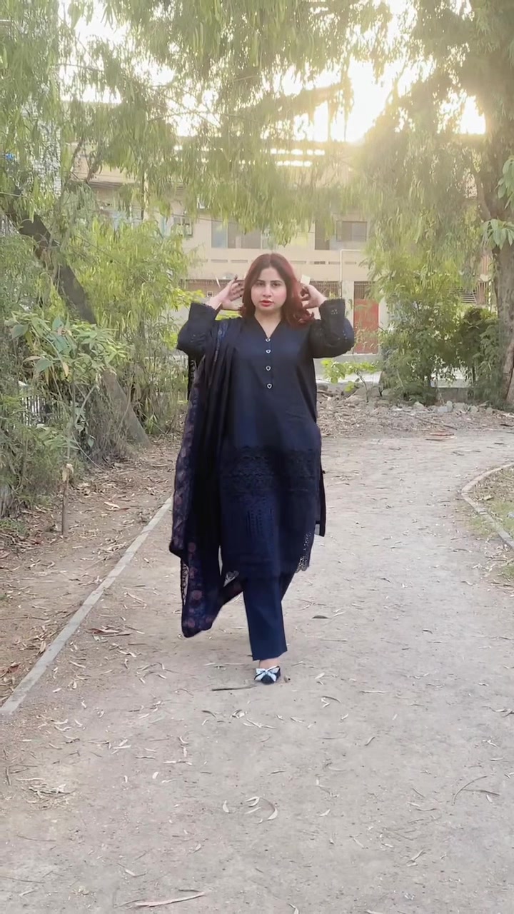 @Zara khan