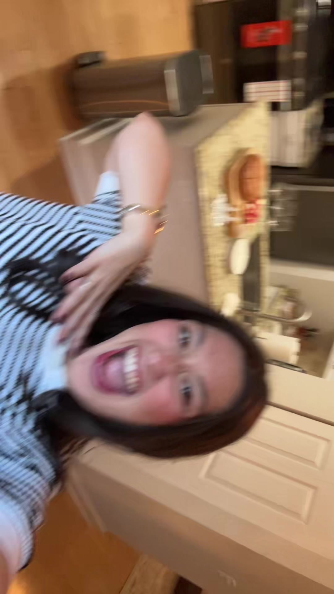 @Lilygoldman