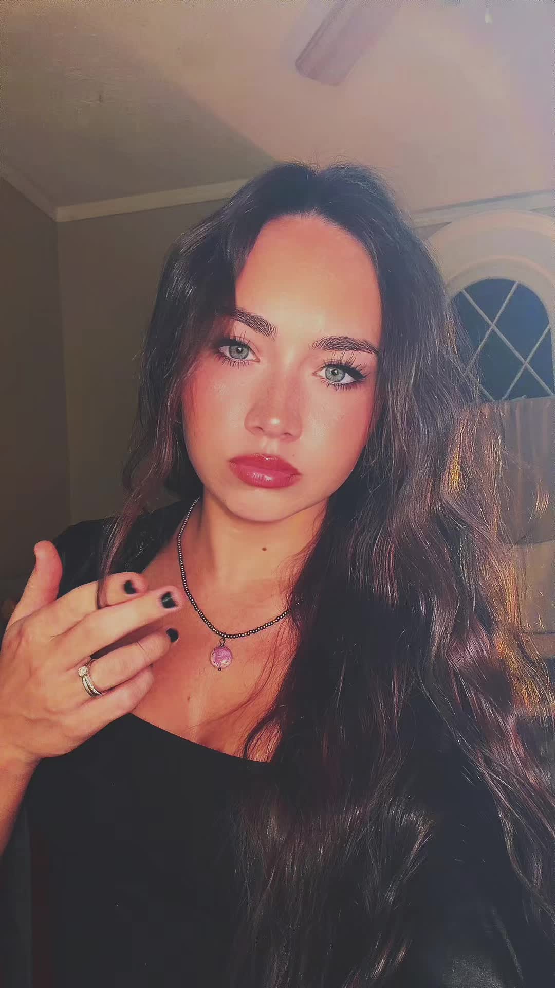 @alanaa