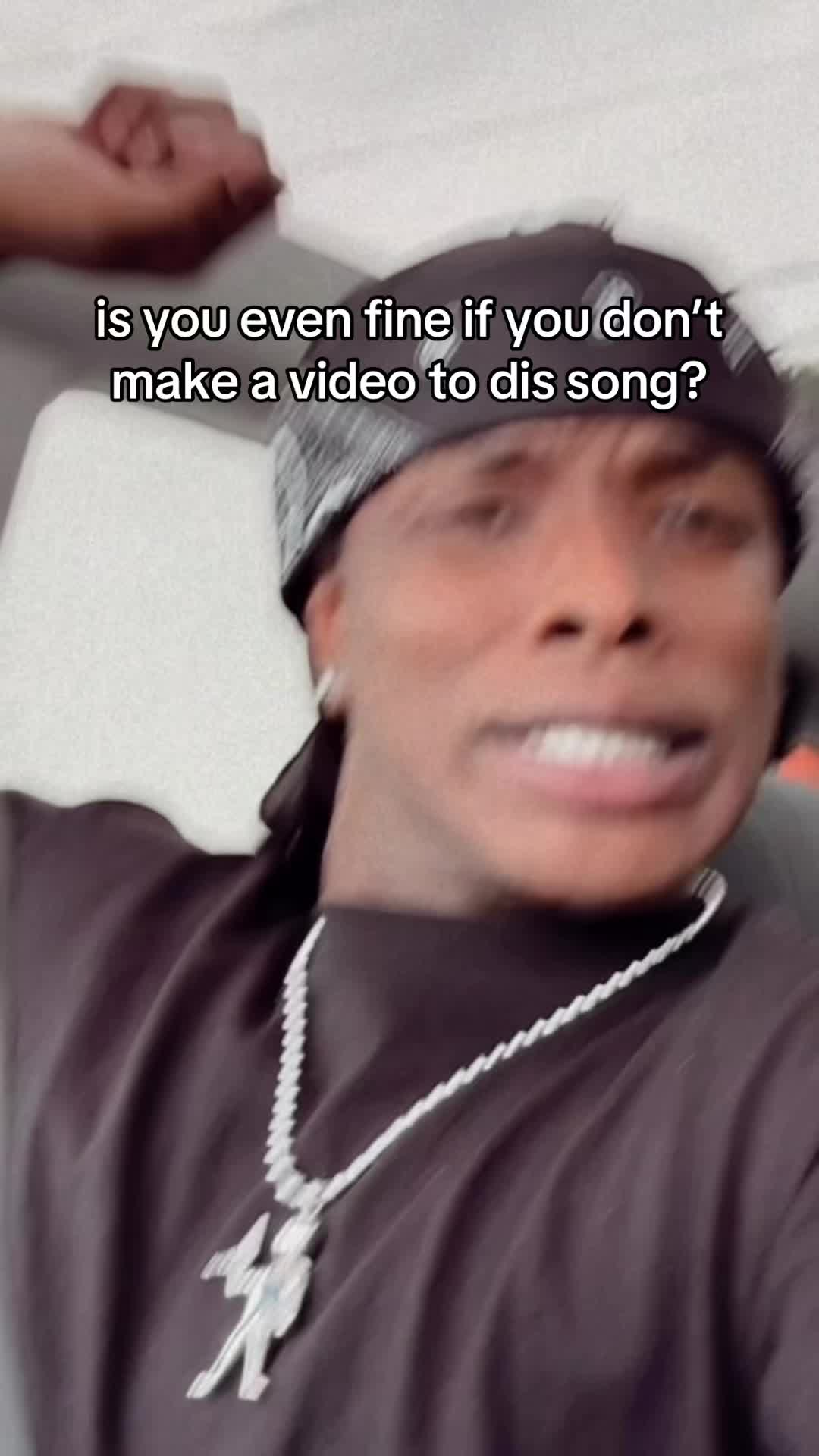 @SheLovesMeechie