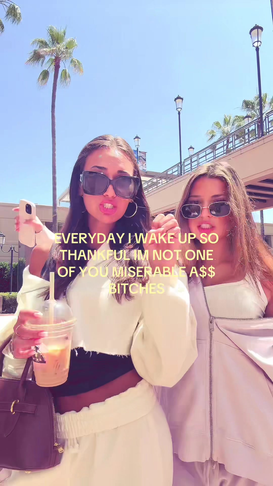 @lucy