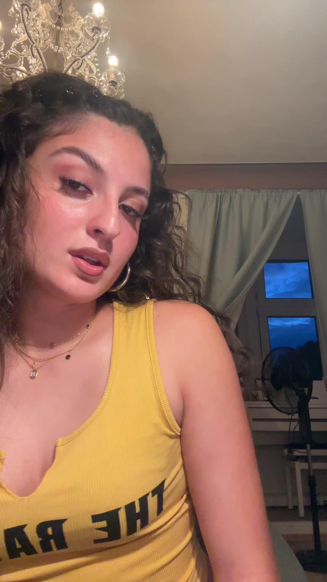 @anisa