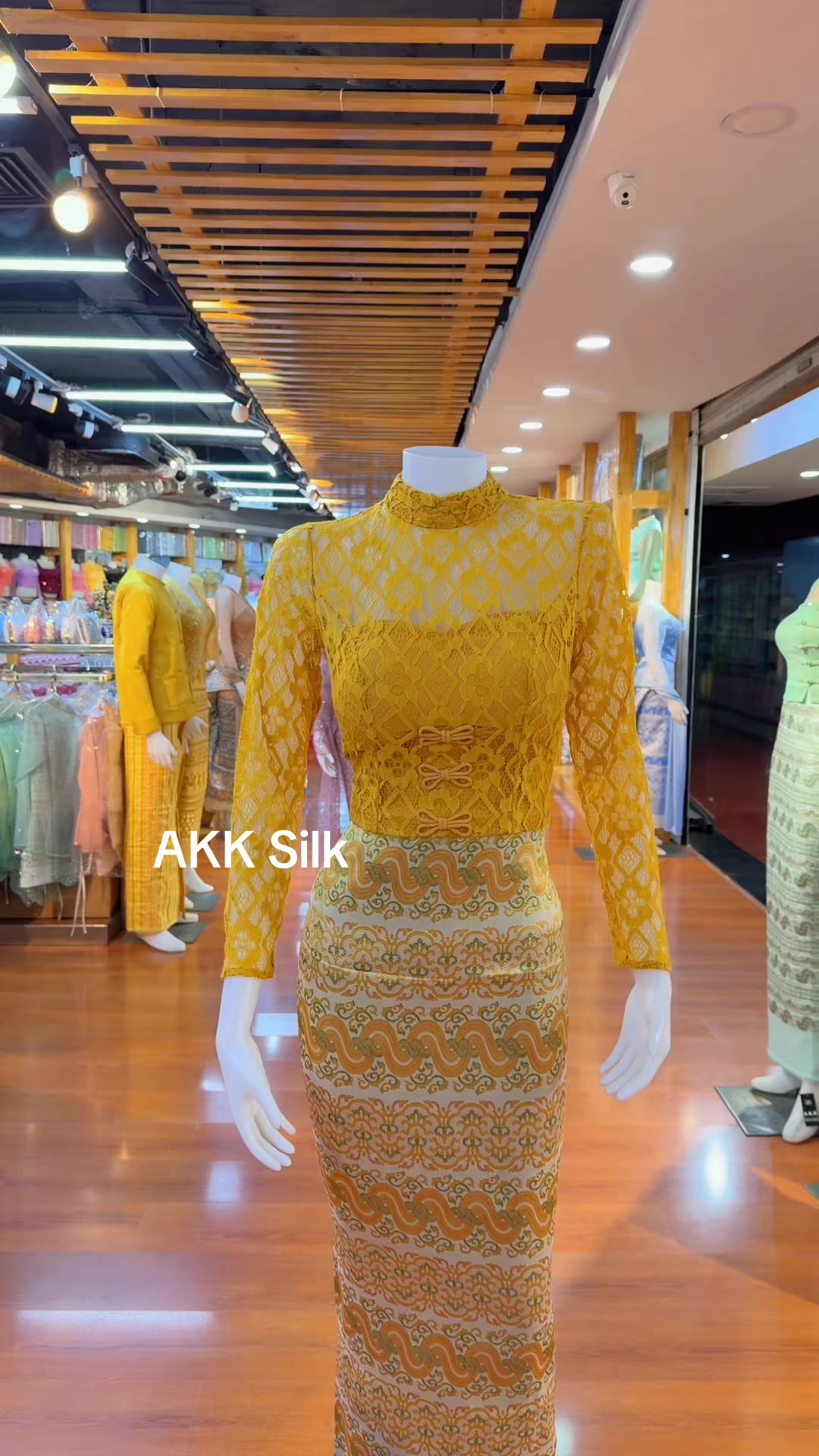 @Akk Silk (official account)
