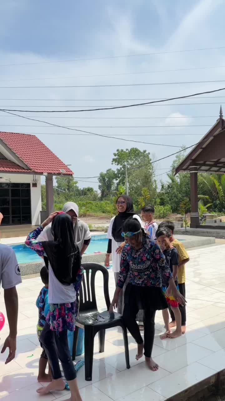 @Aindyna