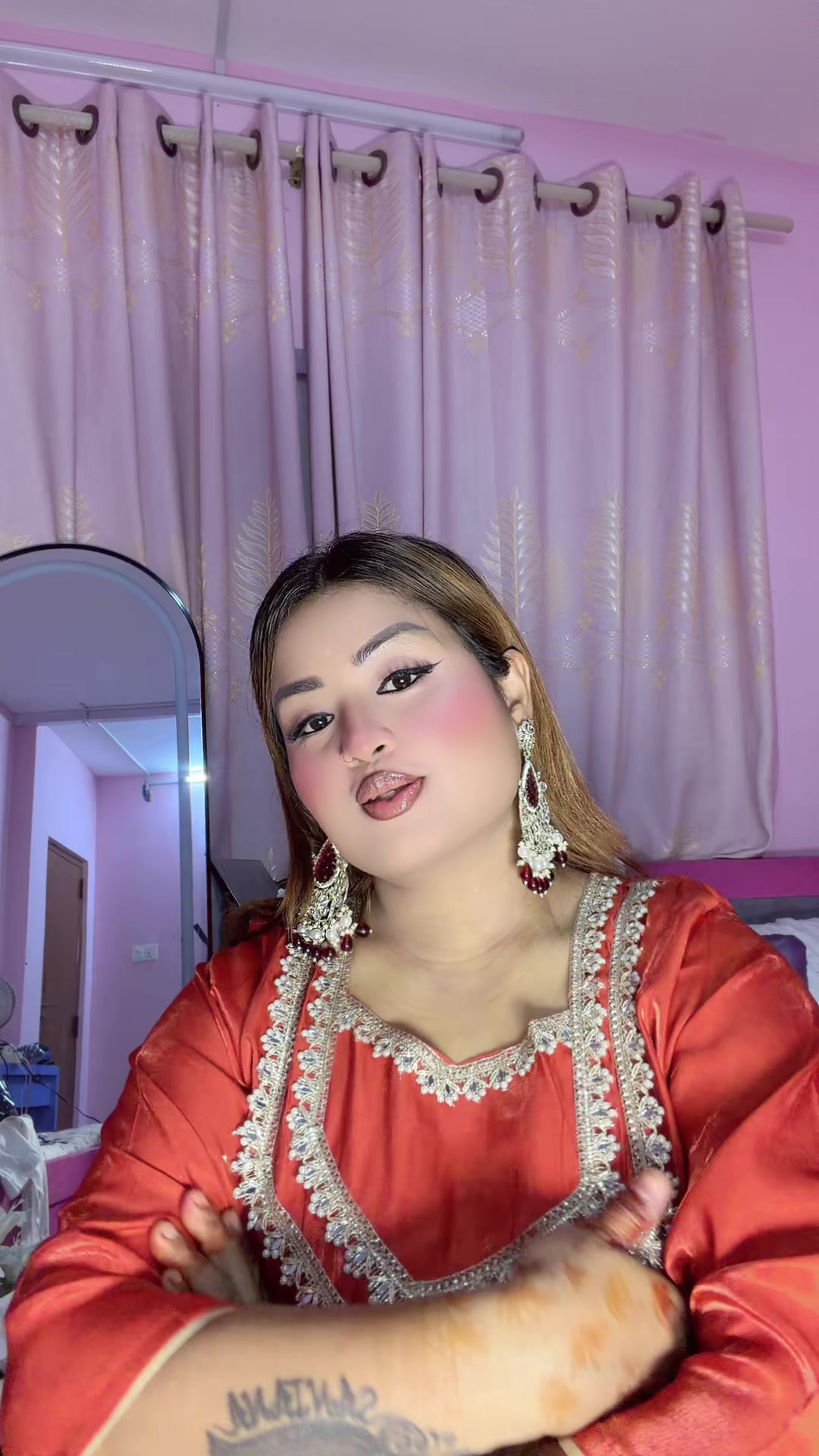 @tharunigirl857