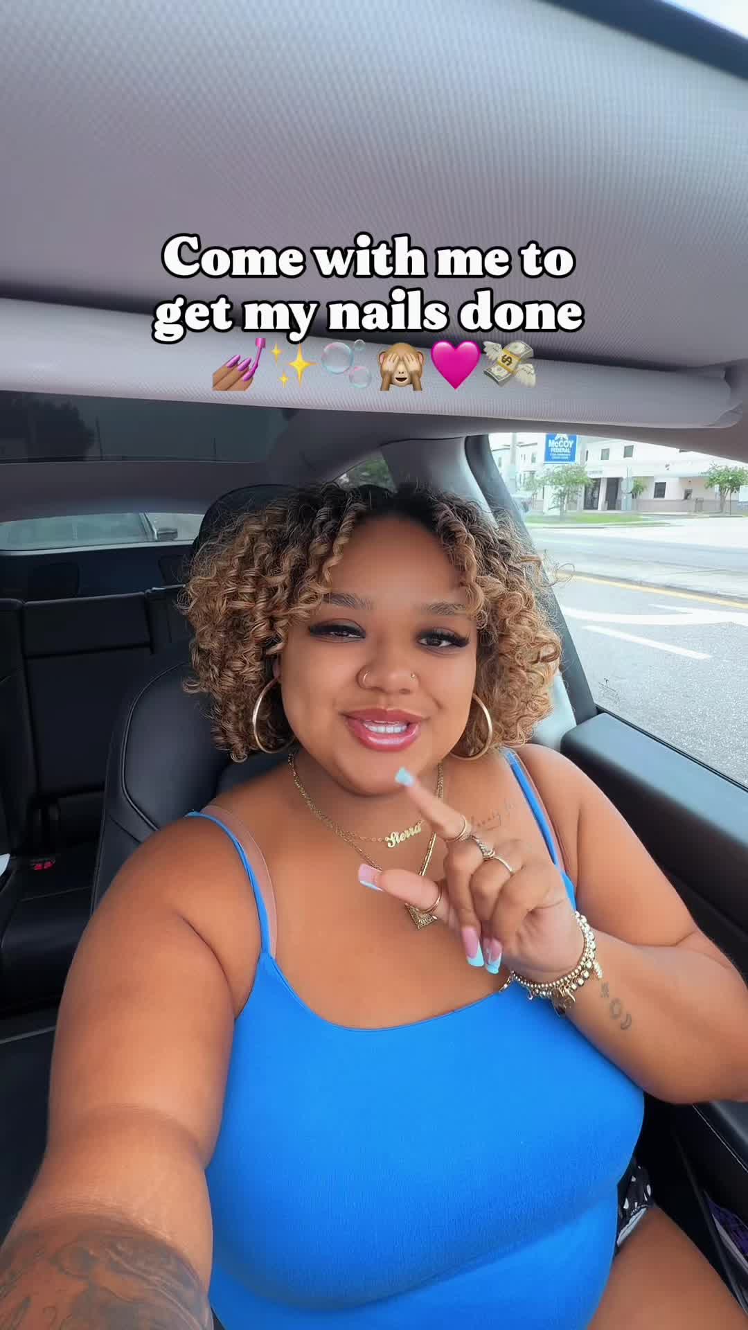 @Curlyheadsierra 💗