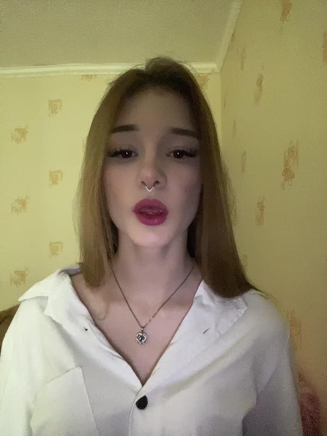 @nadenkakrek