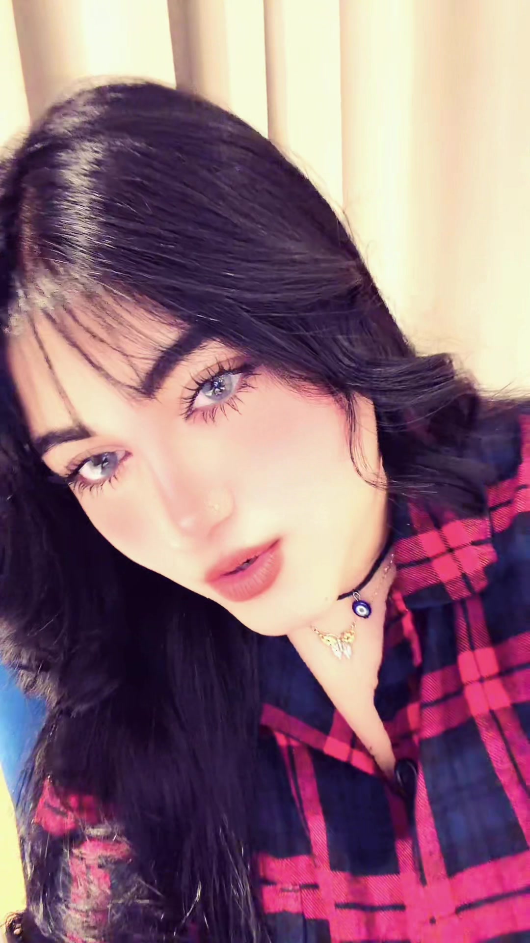 @Arooba