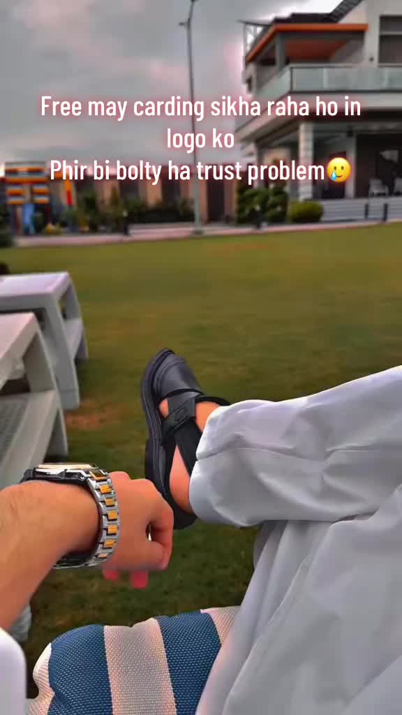 @Zilly_Shah_Carder