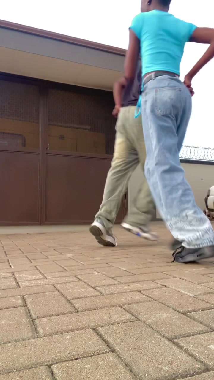 @biebieJv 🕺🦍🇸🇷