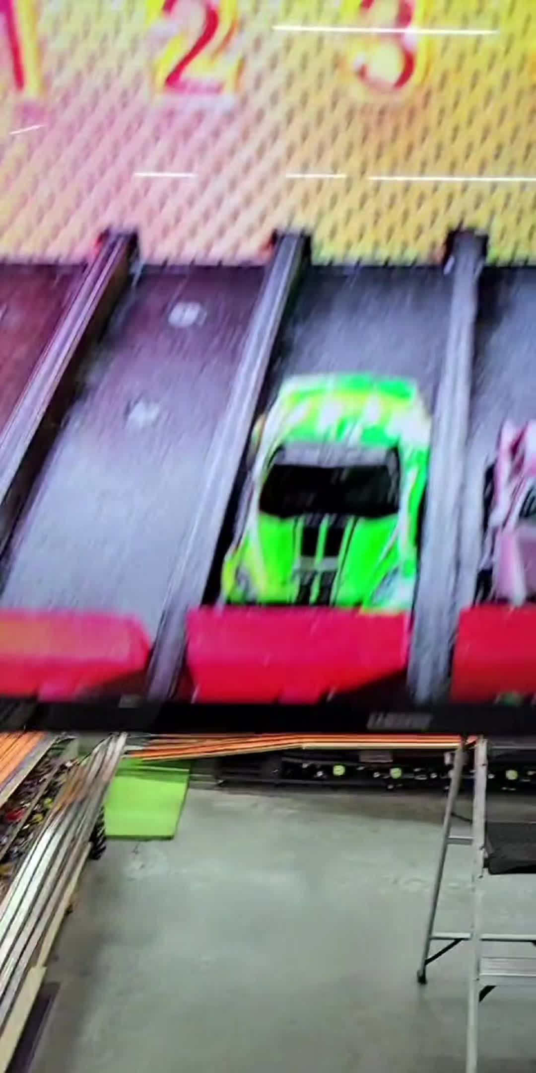 @Meal Ticket Raceway