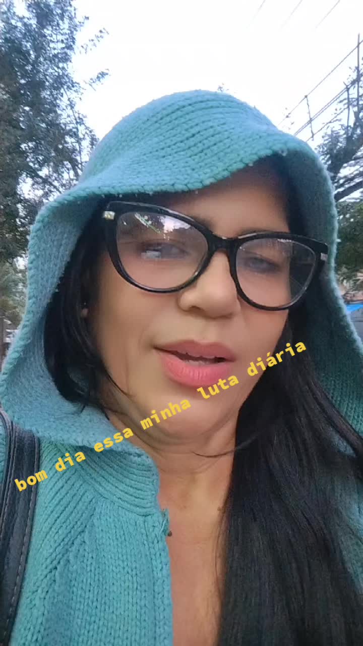 @Ver&ocirc;nica