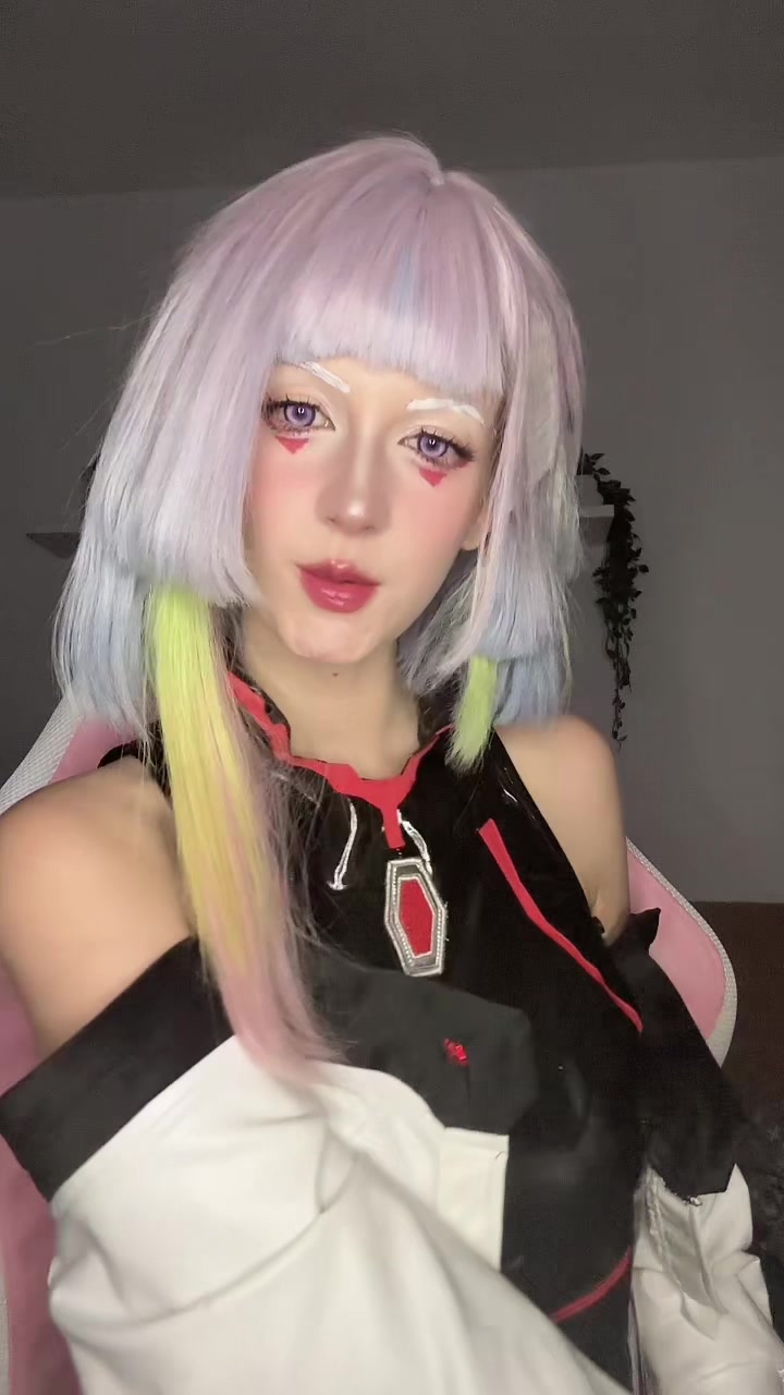 @✭Evie✭