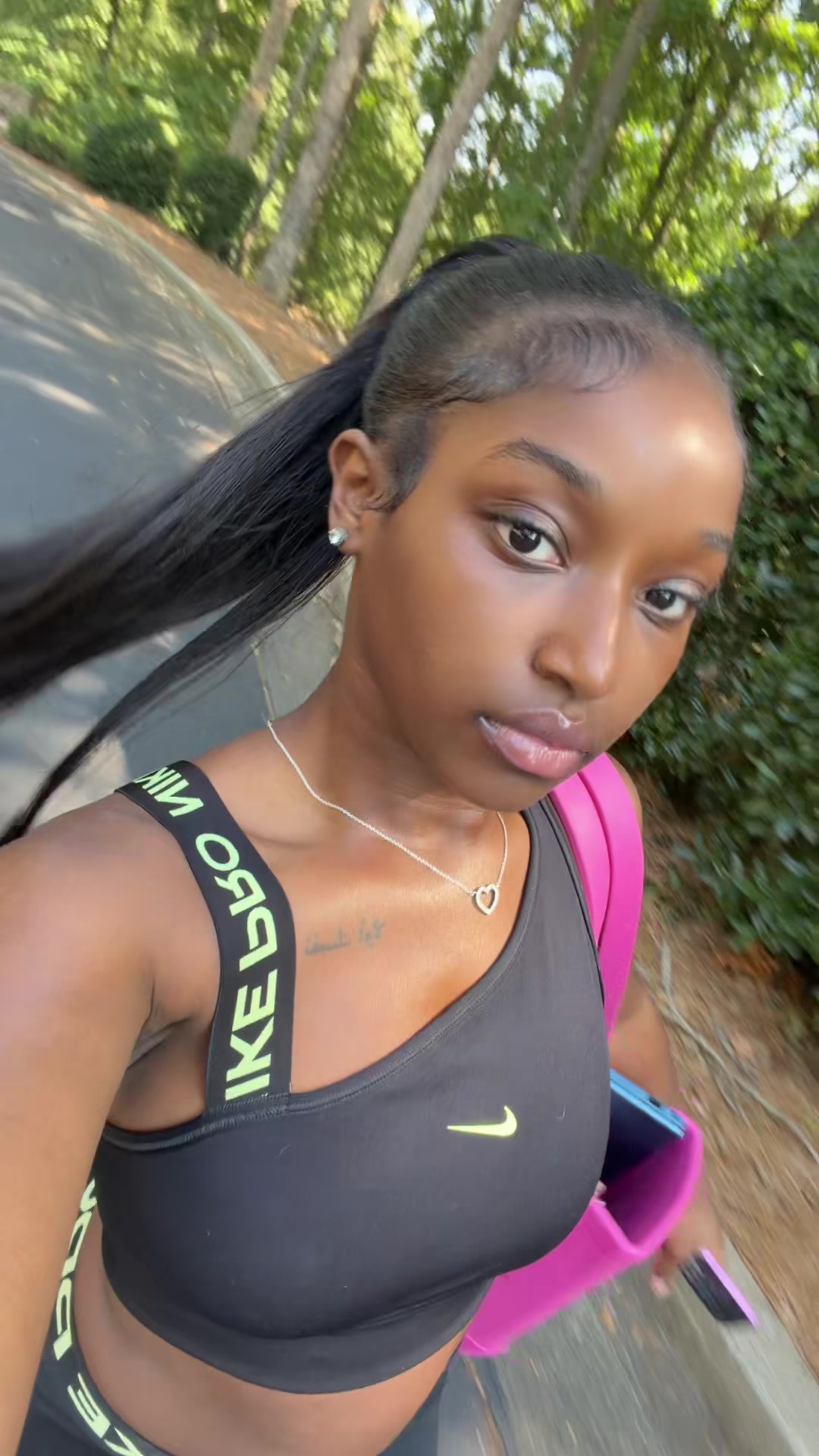 @Dablackbarbb