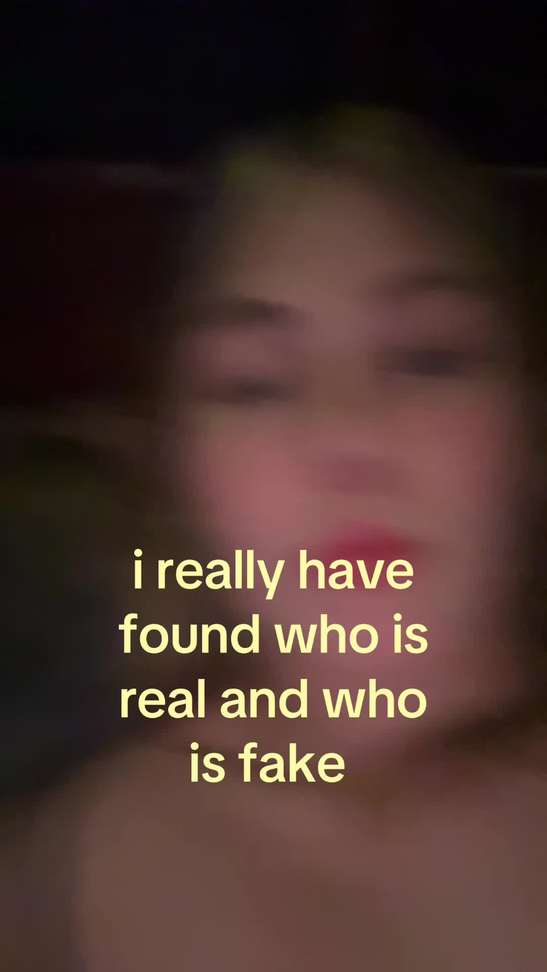 @🫥