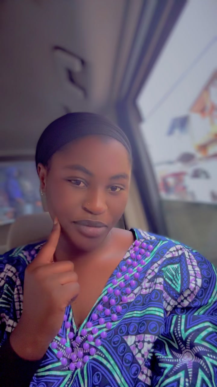 @Tiffah🧕🦋