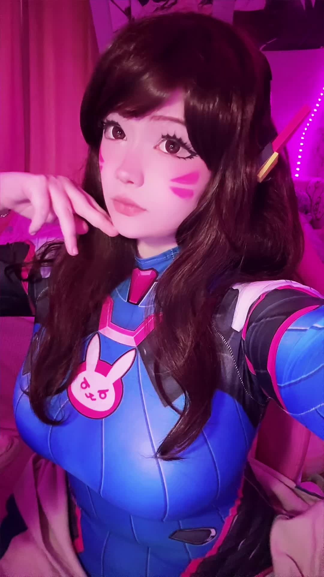 @twitch.tv/milkienyan
