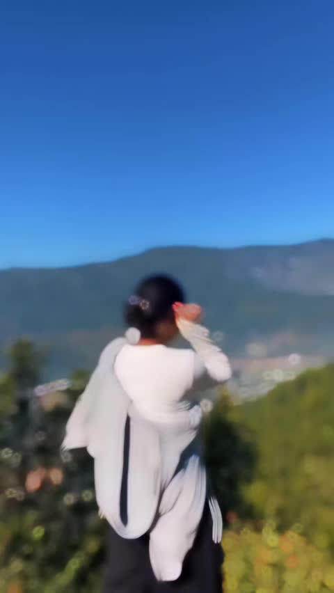 @👀roshuu👀