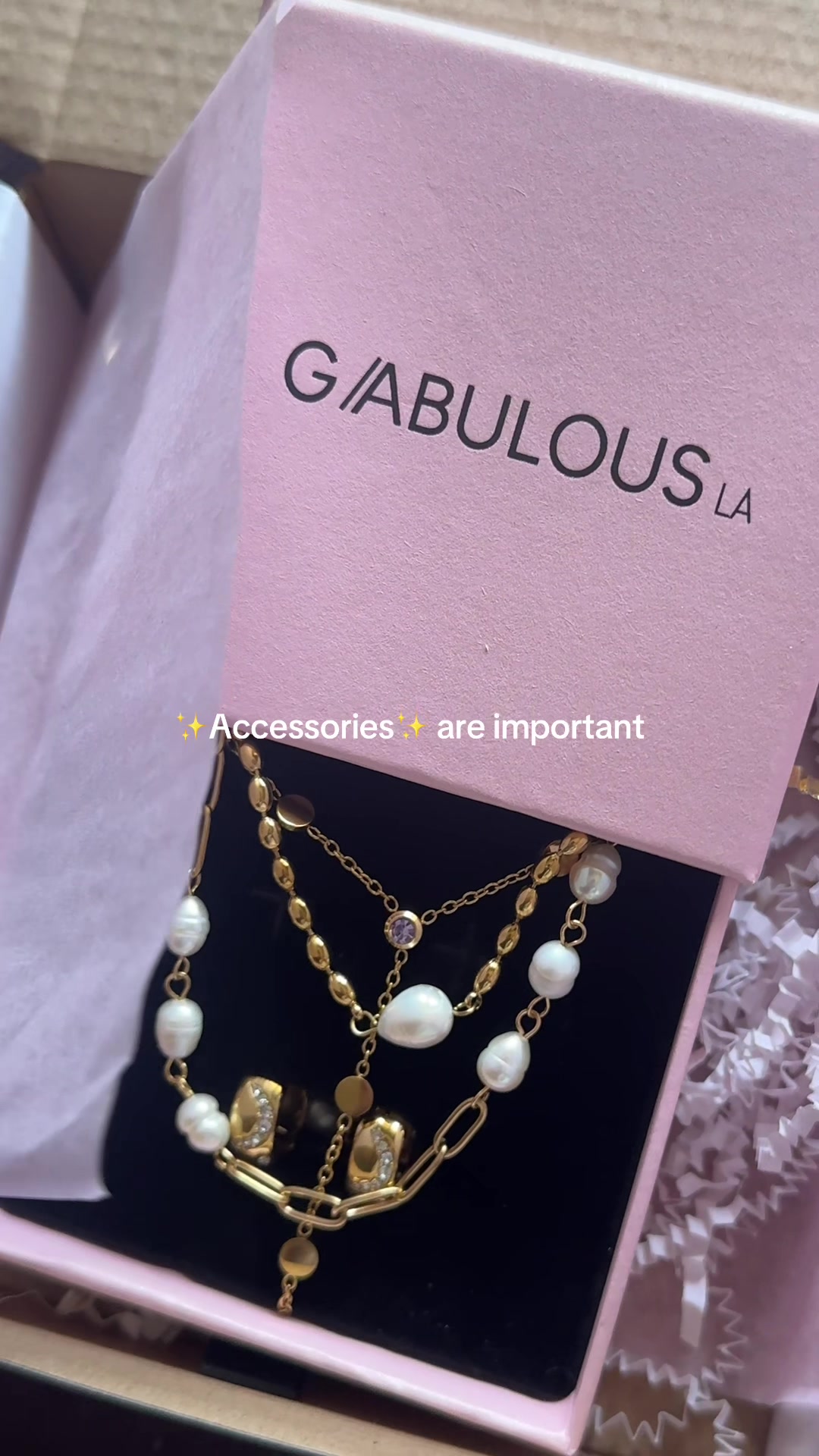 @GabulousLA
