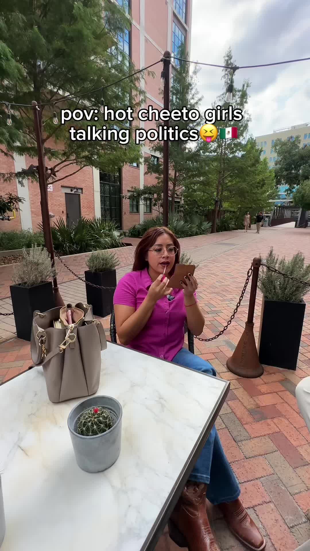@Spanglish Girl 🦋