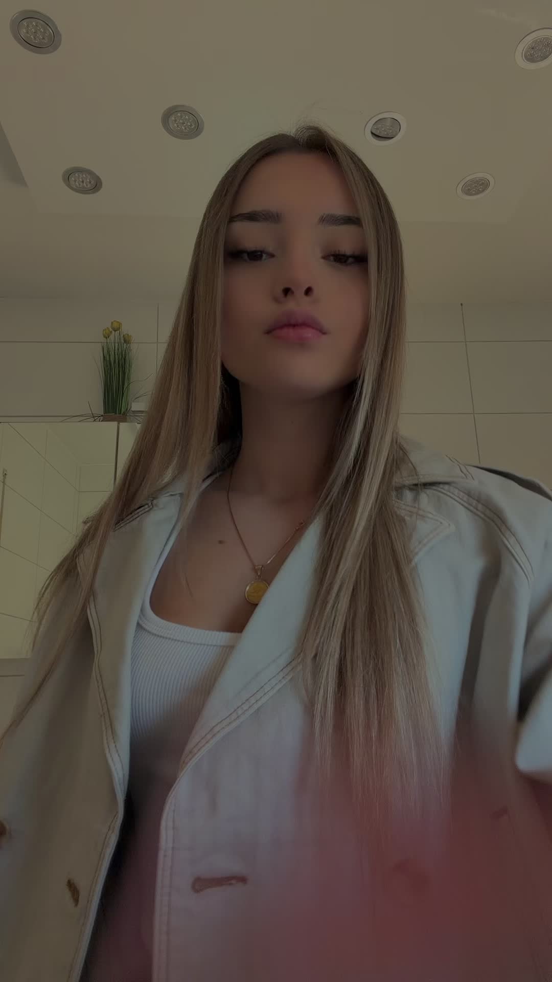 @๐๐๐๐๐ ๐