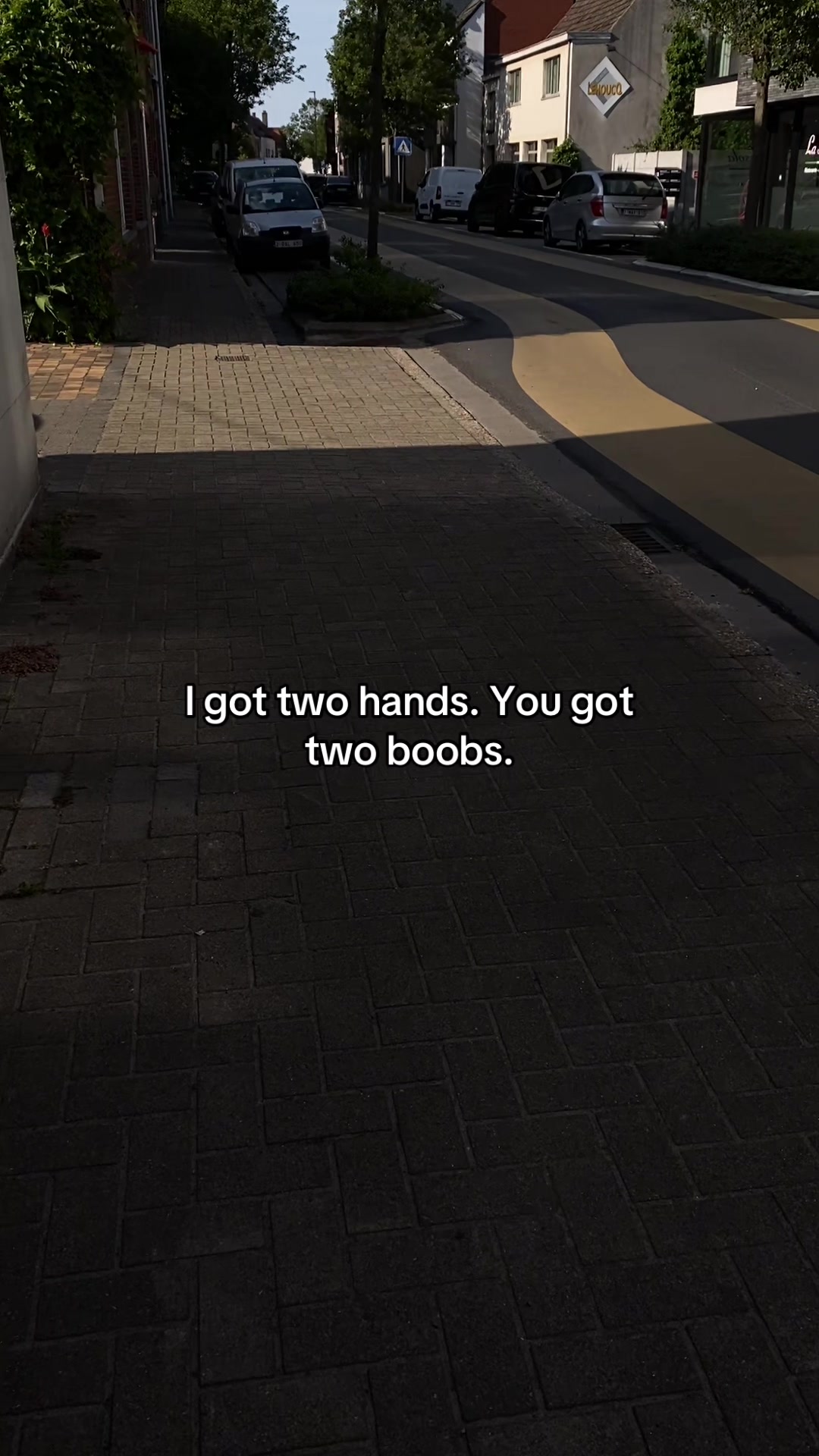 @VRANDUS