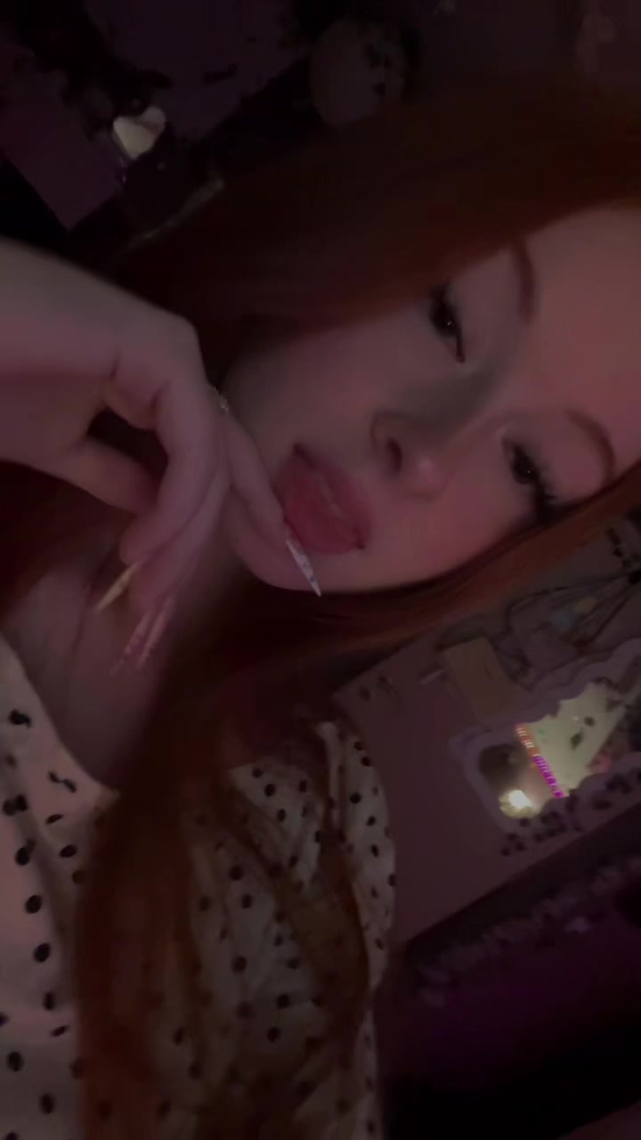 @J’🦊
