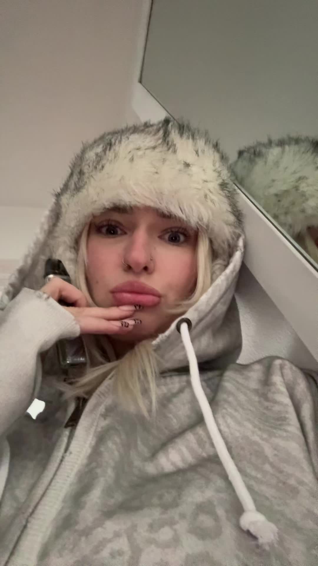 @emi