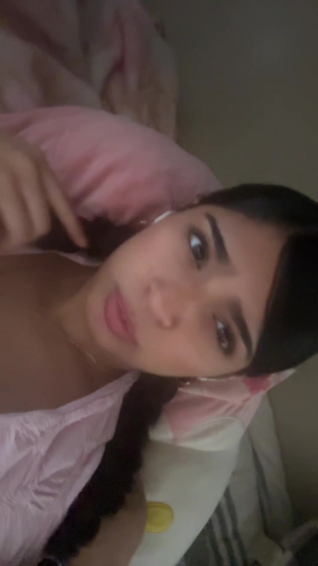 @laura_kawaii123