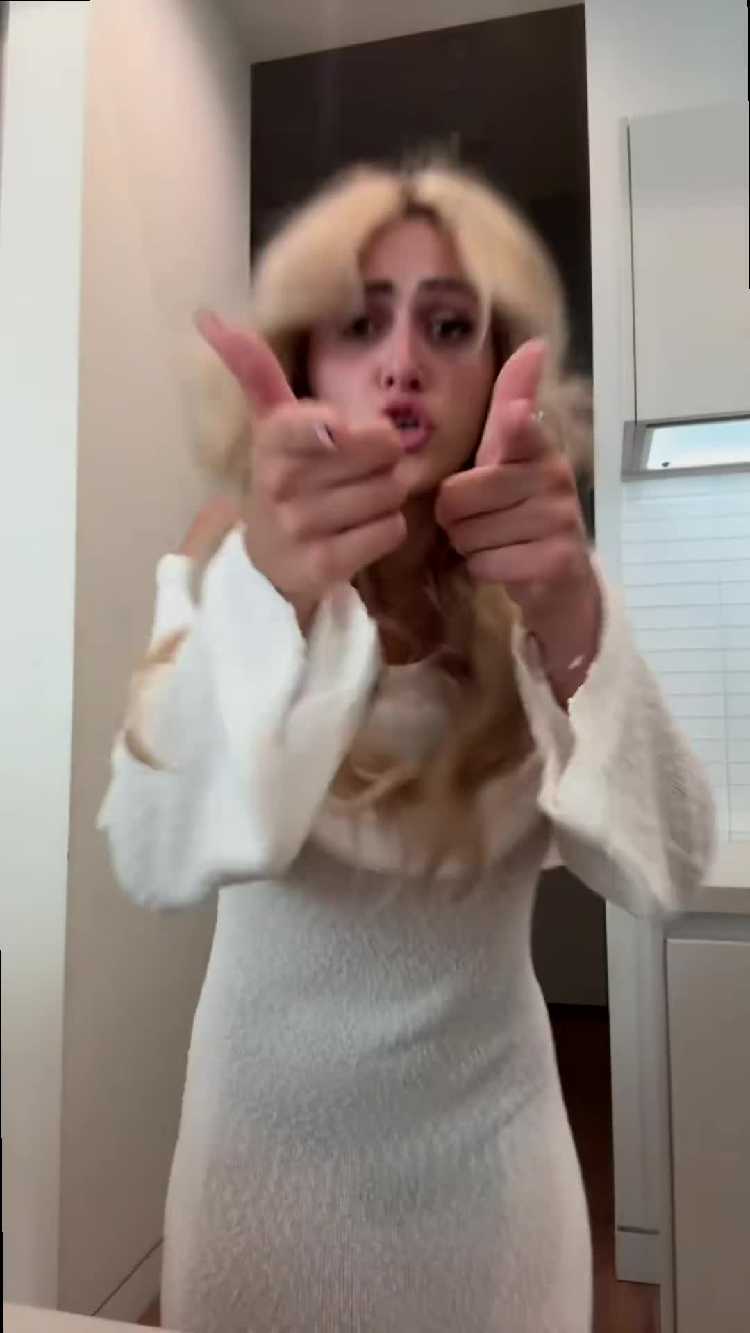 @anvdhfsw