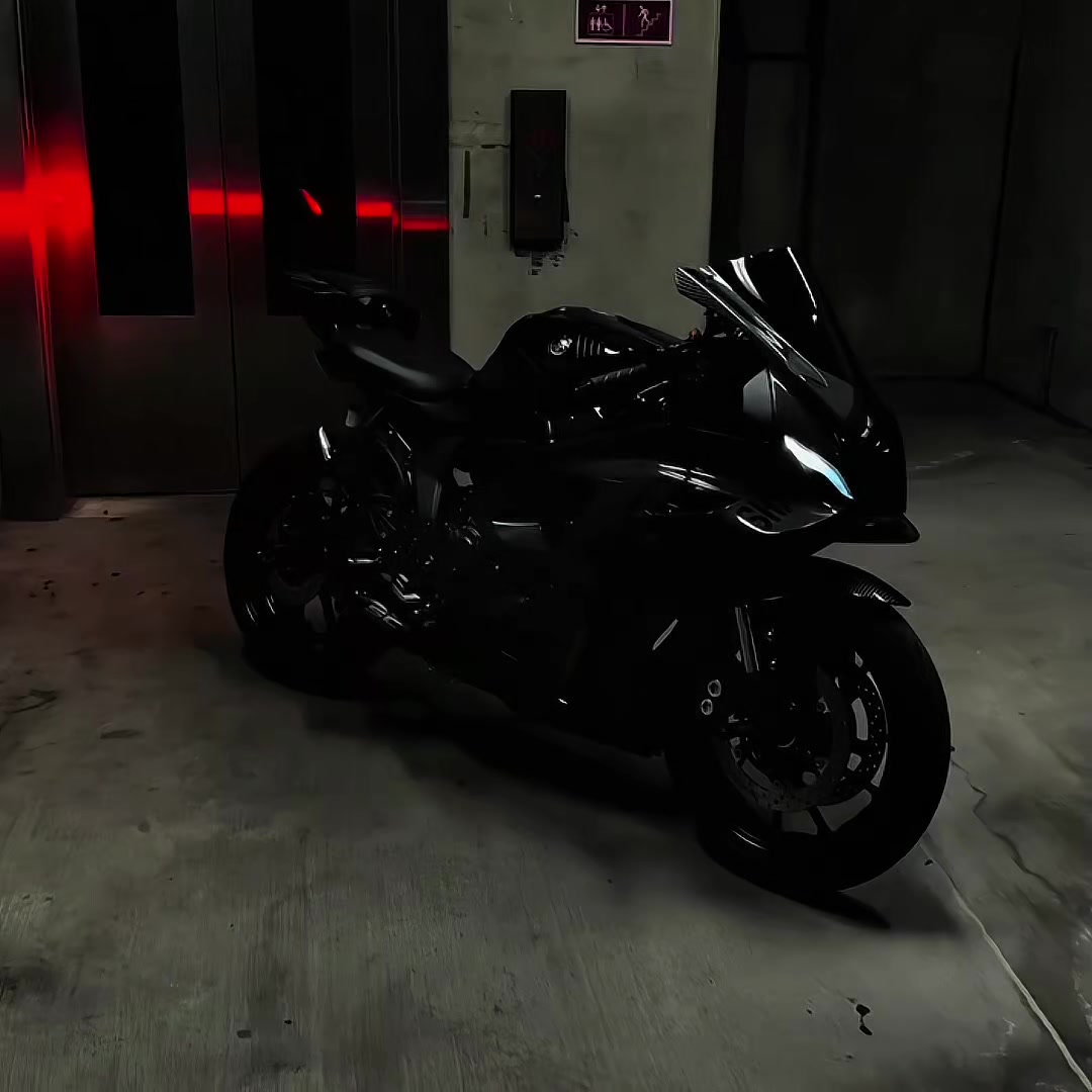 @𝐀𝐥𝐥𝐞𝐝𝐢𝐭𝐬_.