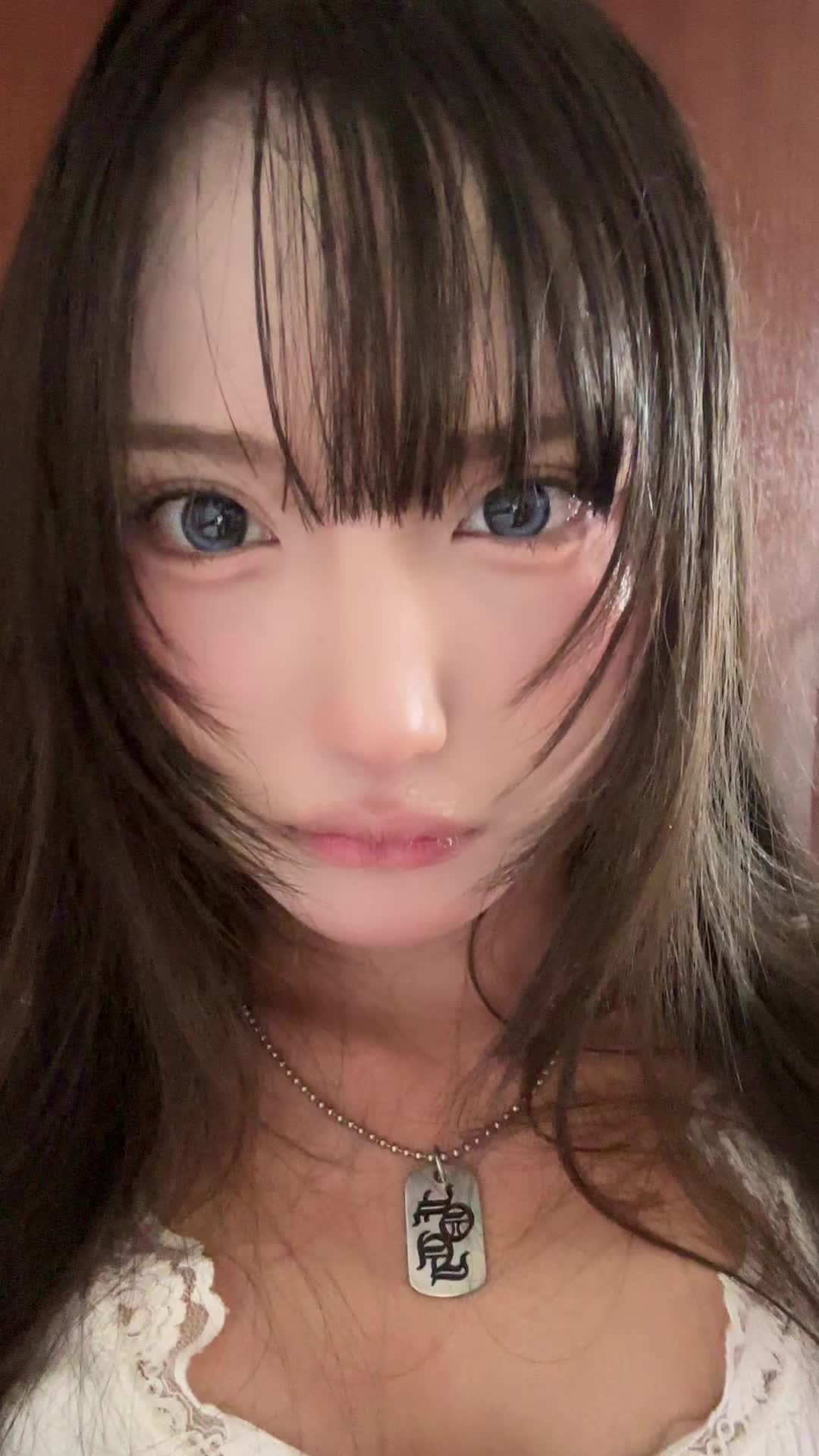 @strqwberry🪽