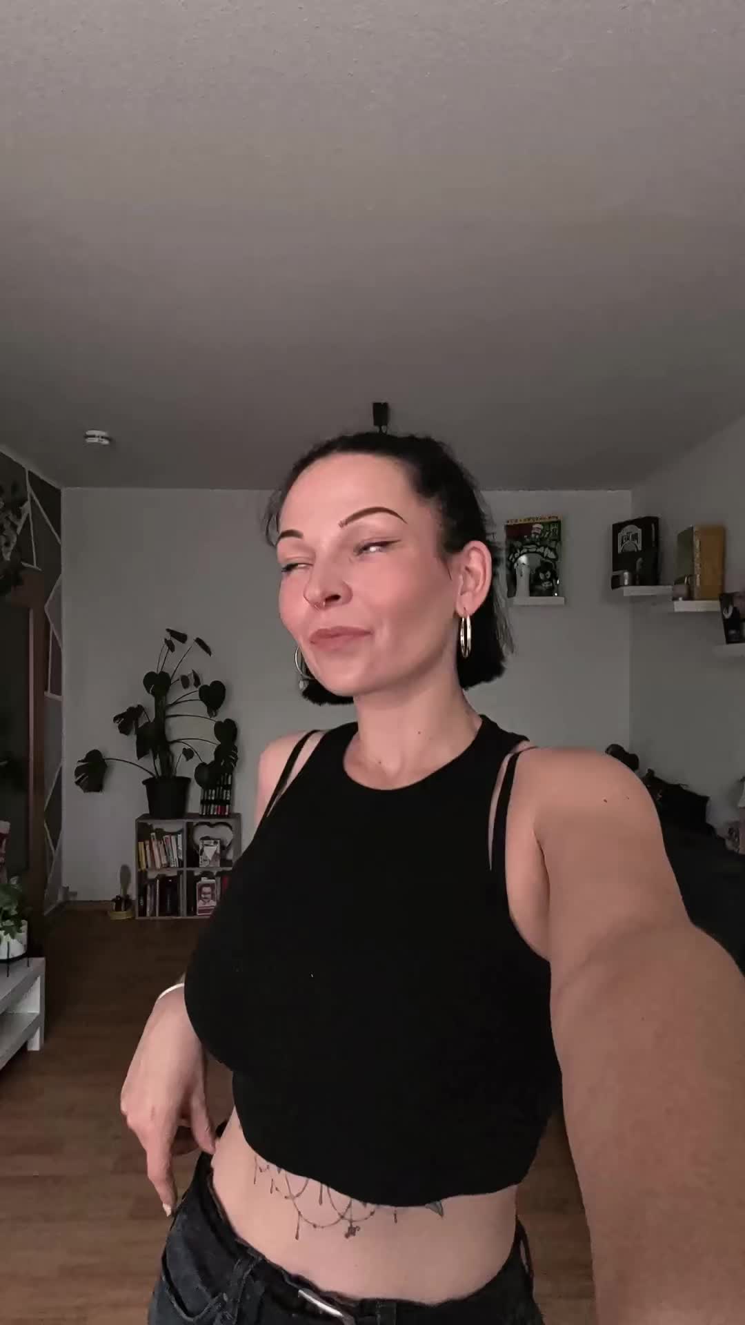 @Tonii.Mahonie