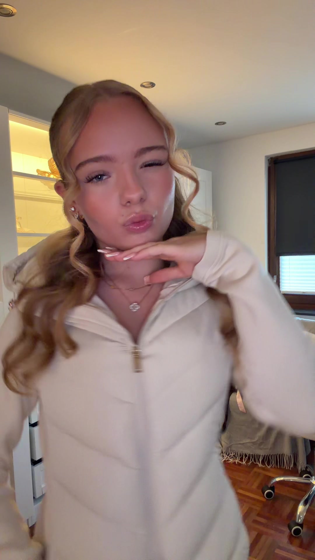 @romy_ronm