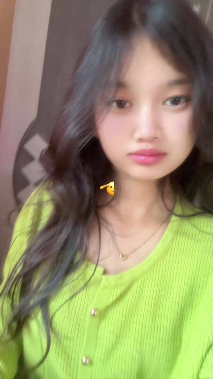 @_smarikafuckin_chh