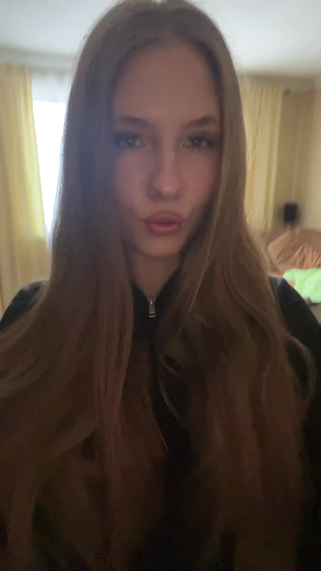 @💋