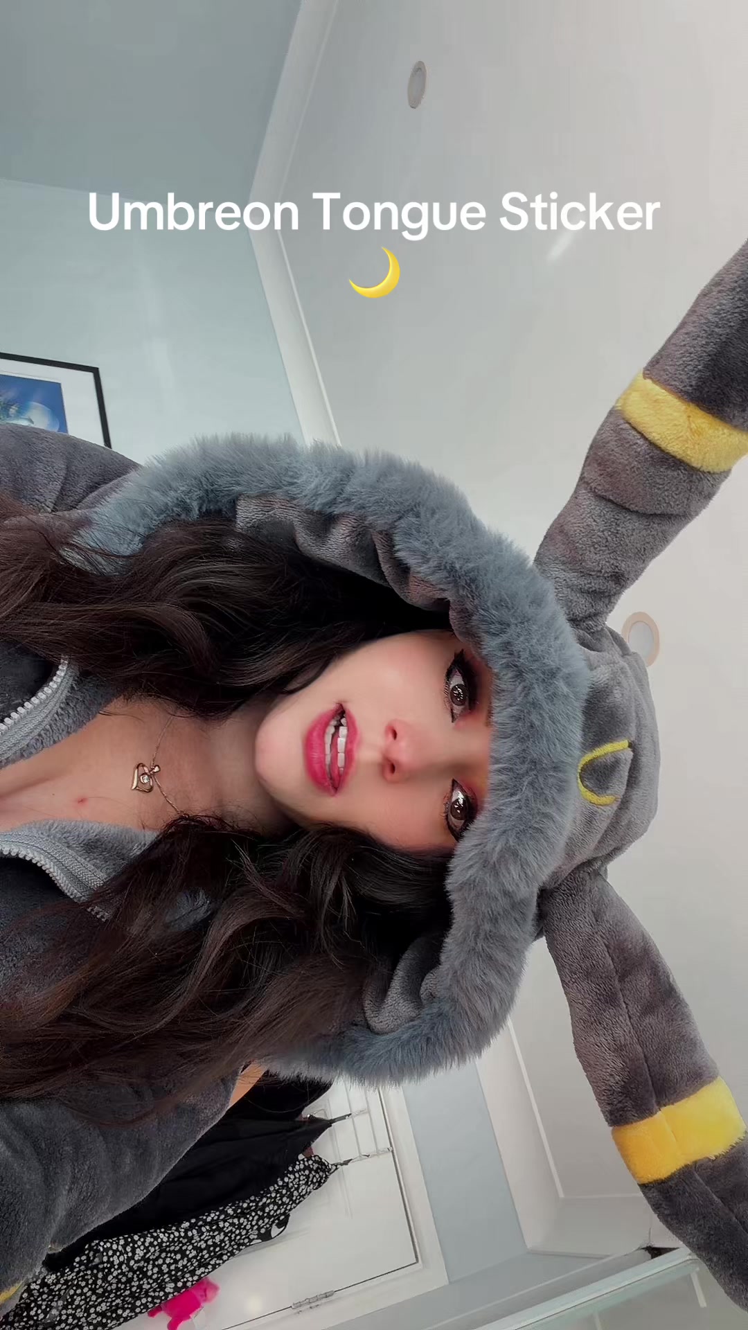 @Minacakes_12