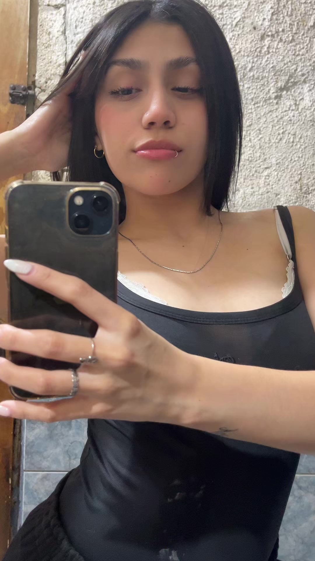 @𝒜𝓃𝓉𝑜𝓃𝑒𝓁𝓁𝒶