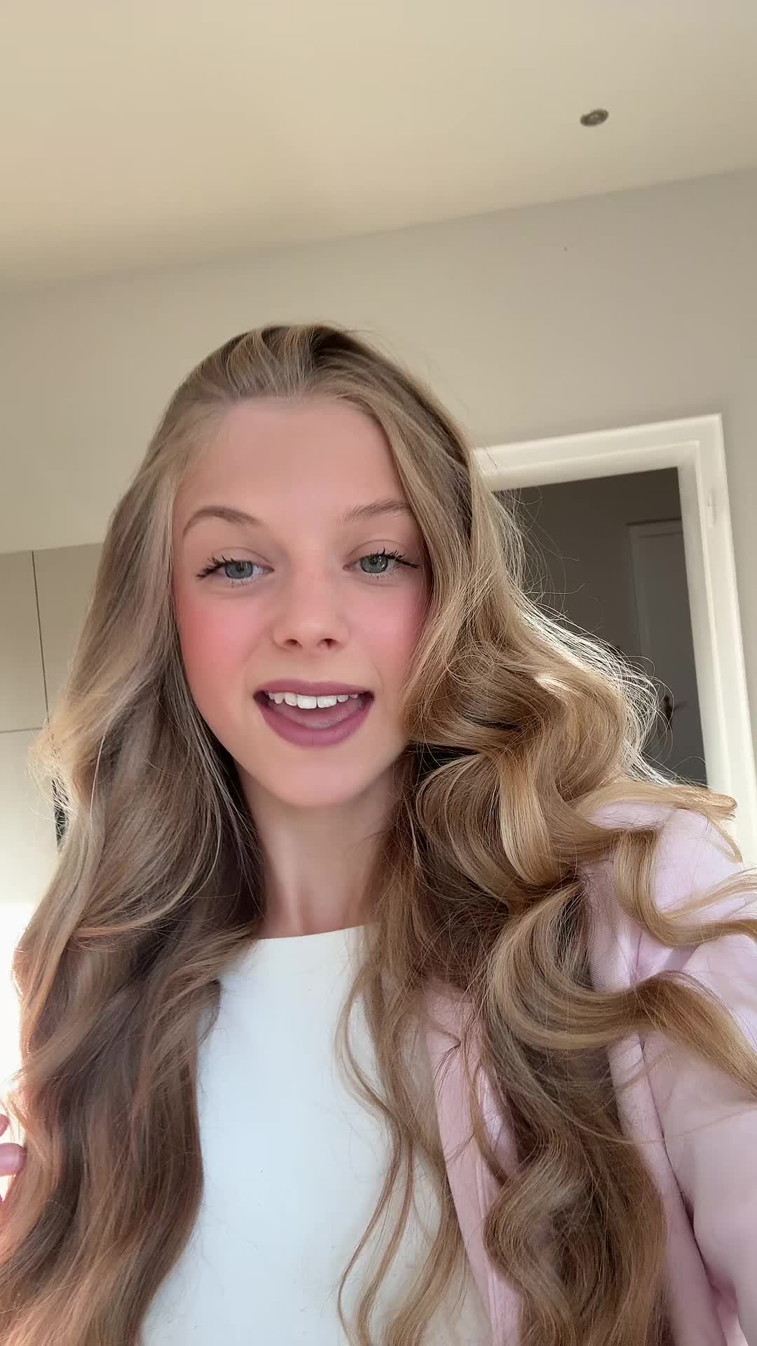 @Vivien