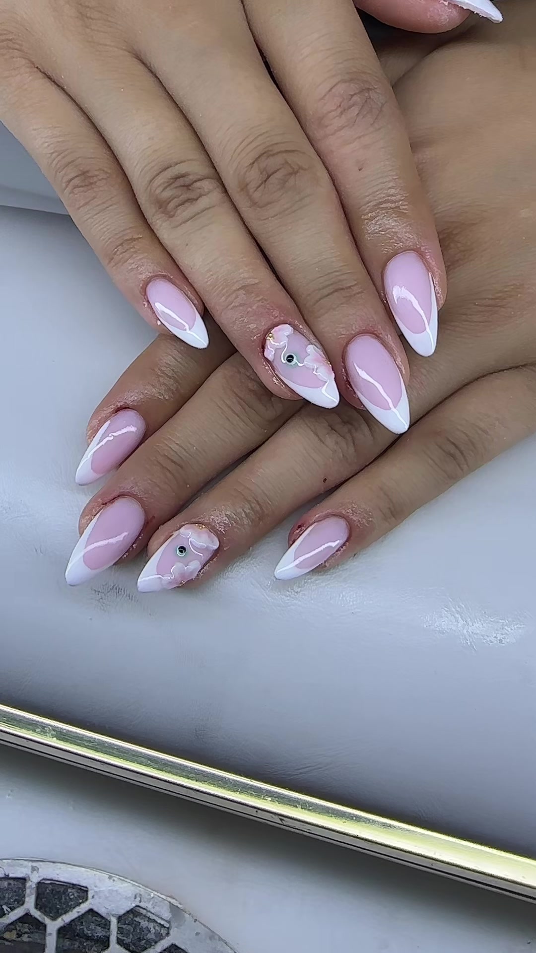 @Hairartist_nails