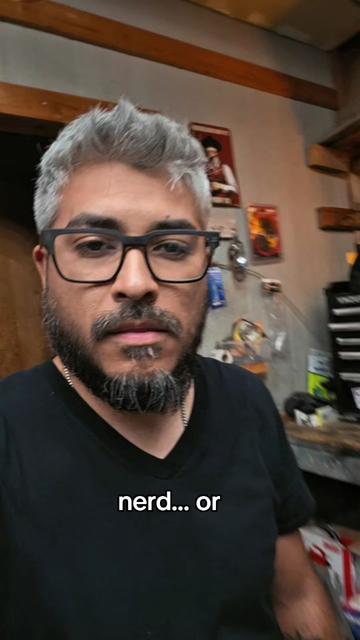 @Silverfoxx