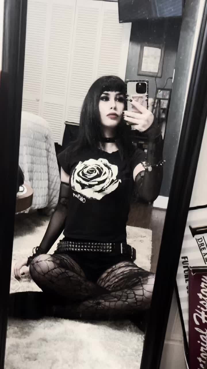@Maria🦇