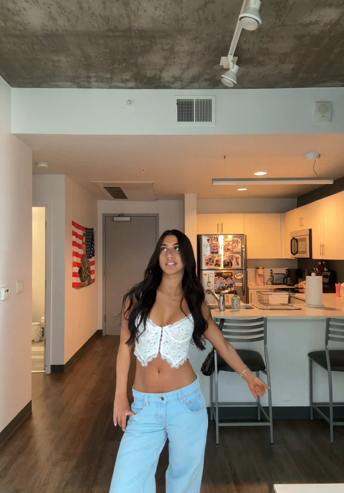 @Lu