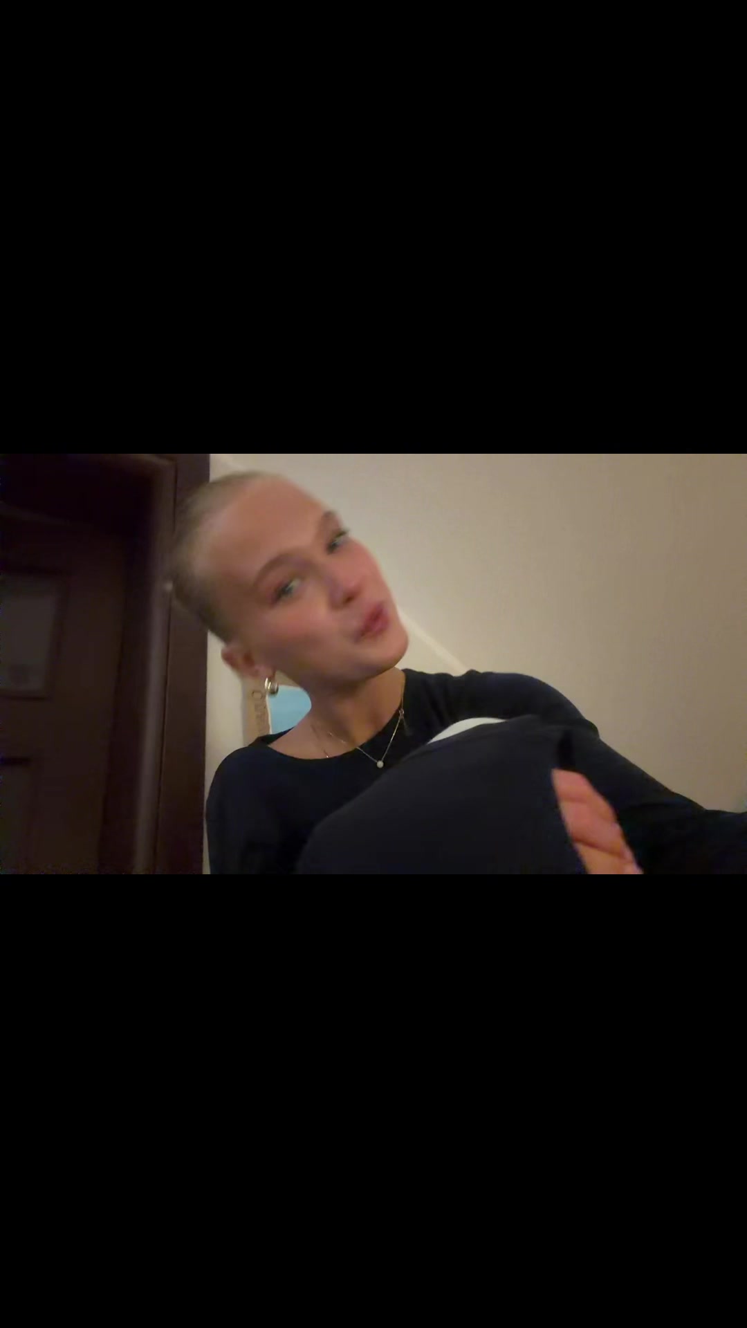 @sampwiktoria