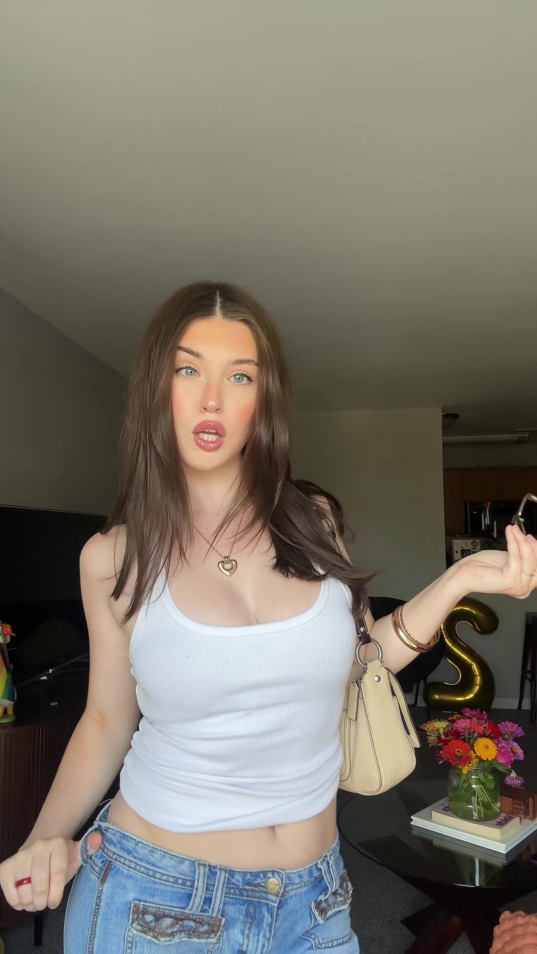 @hopeelise