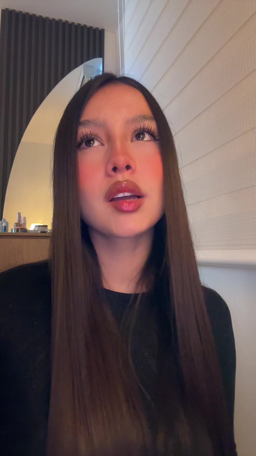 @𝐕𝐚𝐥𝐞𝐧 𝐚𝐫𝐚𝐧𝐠𝐨
