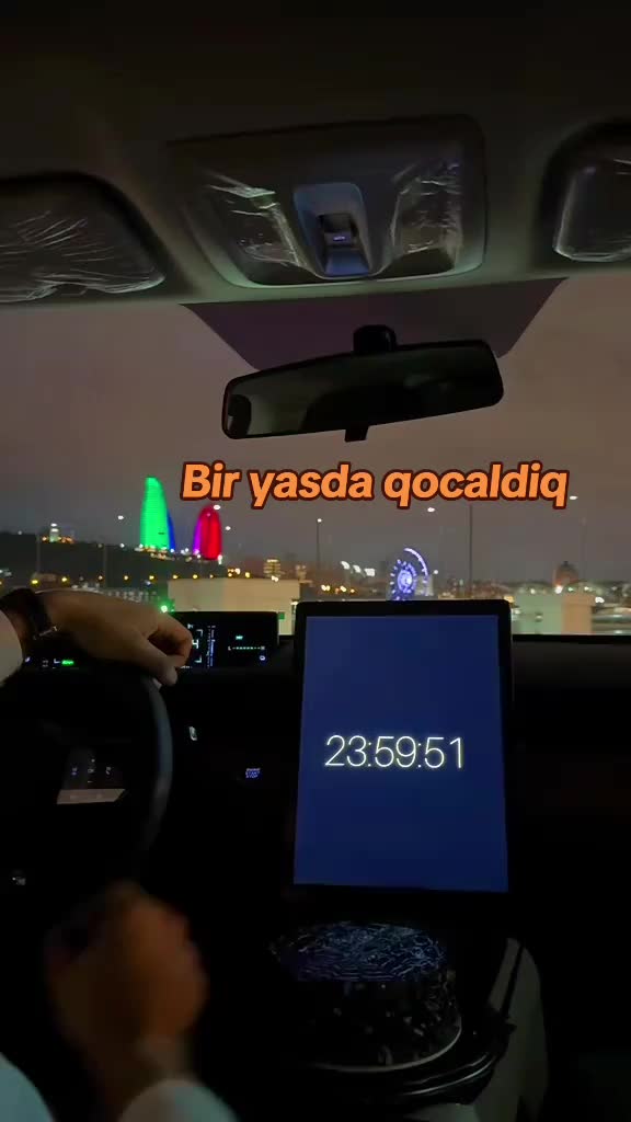 @😔꧁☞︎︎︎ YaLnız CənaB ☜︎︎︎꧂😔