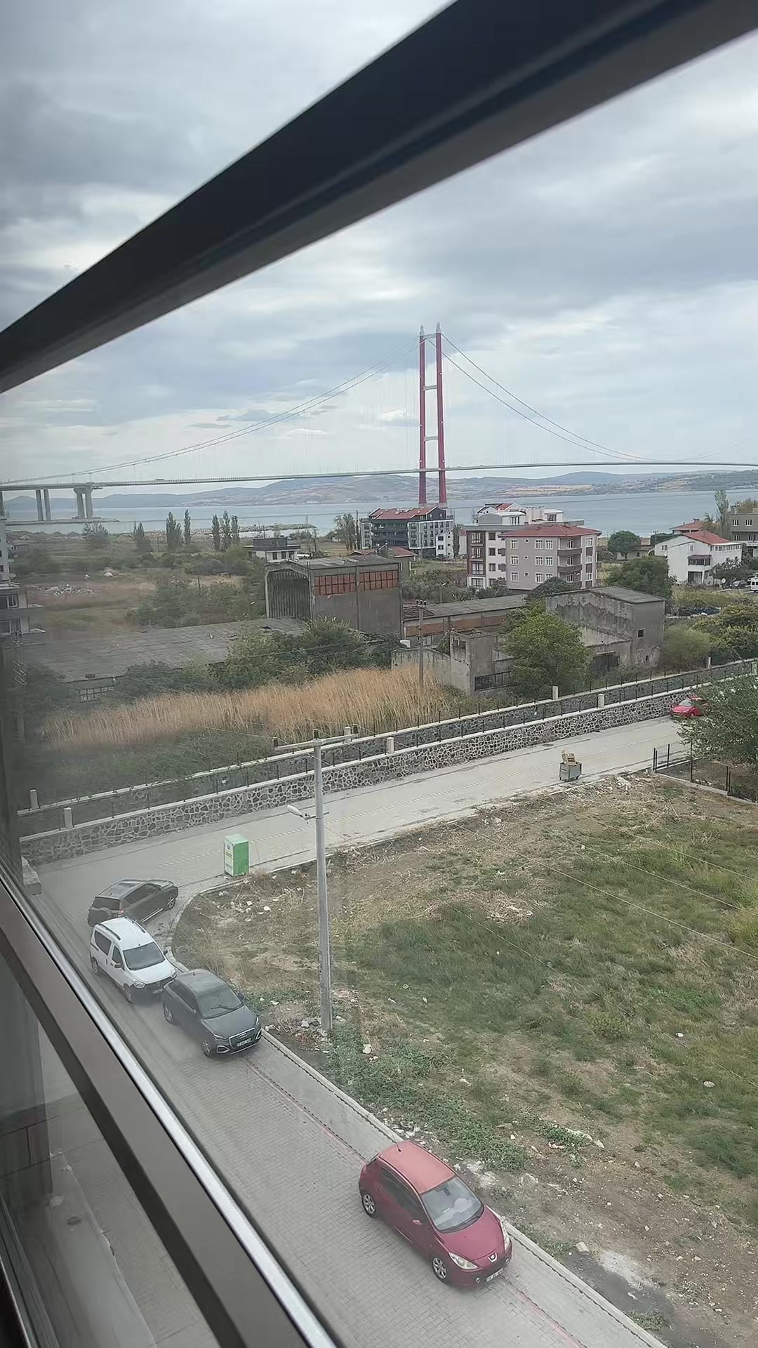 @&Ouml;ZCAN 4217