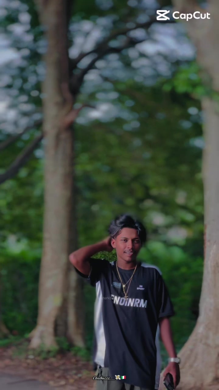 @𝐂𝐡𝐚𝐭𝐡𝐮𝐳𝐳__💸🇮🇹