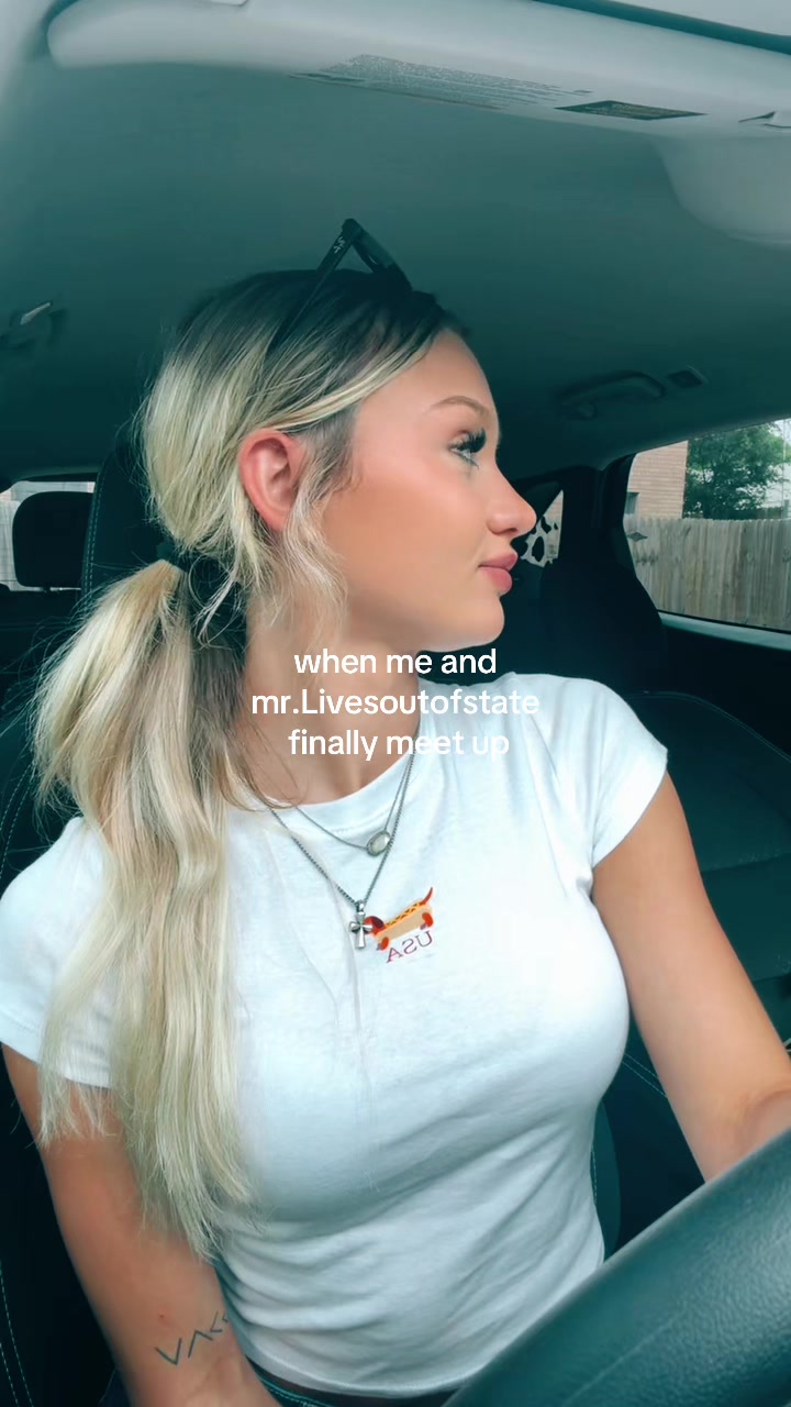 @JilianCamille